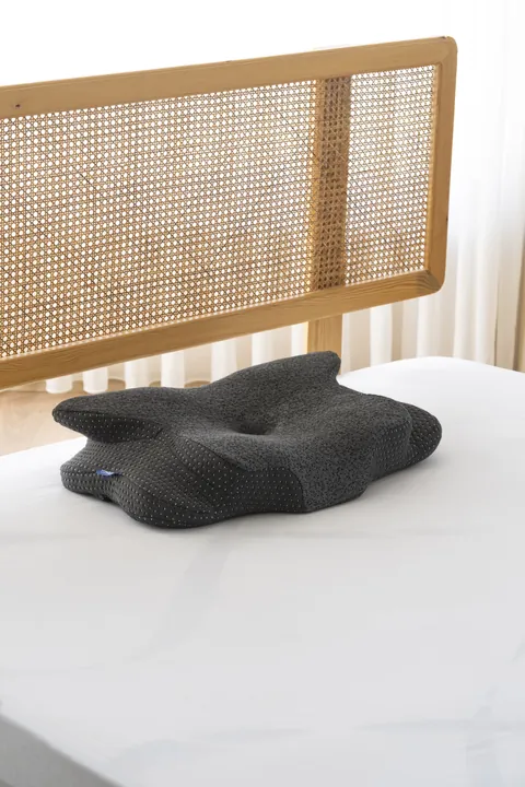 Beauty Pillow Ergonomic Visco Pillow, BLACK